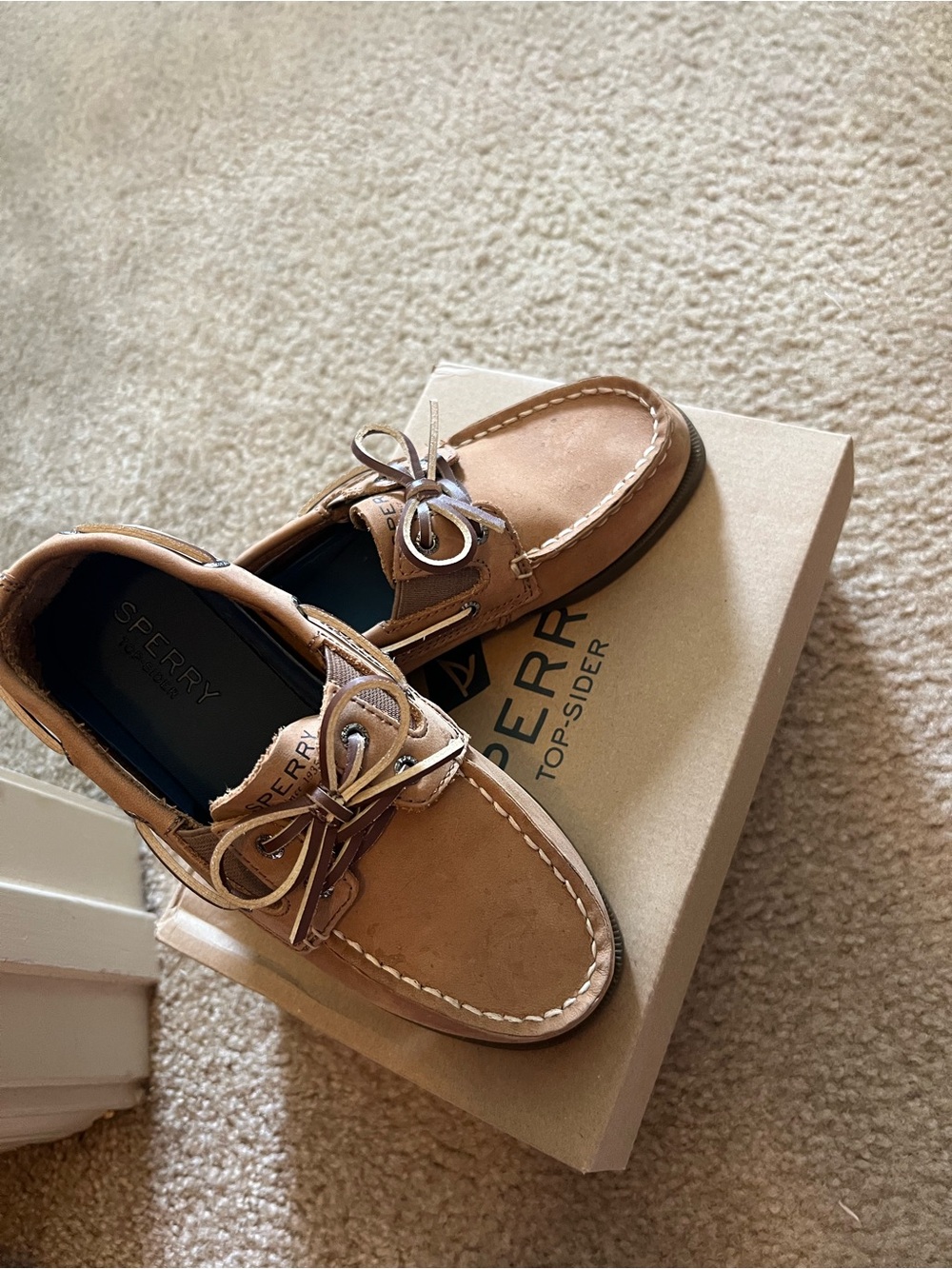 Sperry Brown Cardboard Shoe Box with Navy Logo